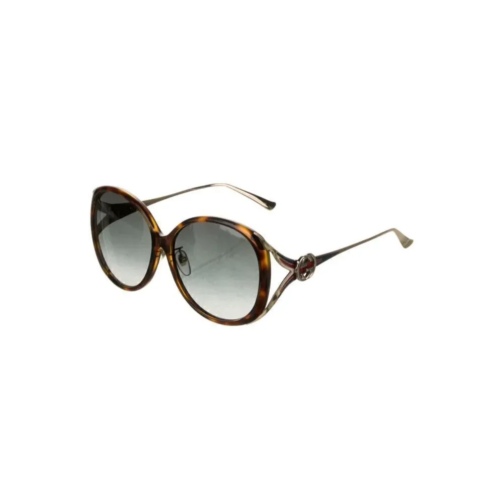 Gucci oversize sunglasses